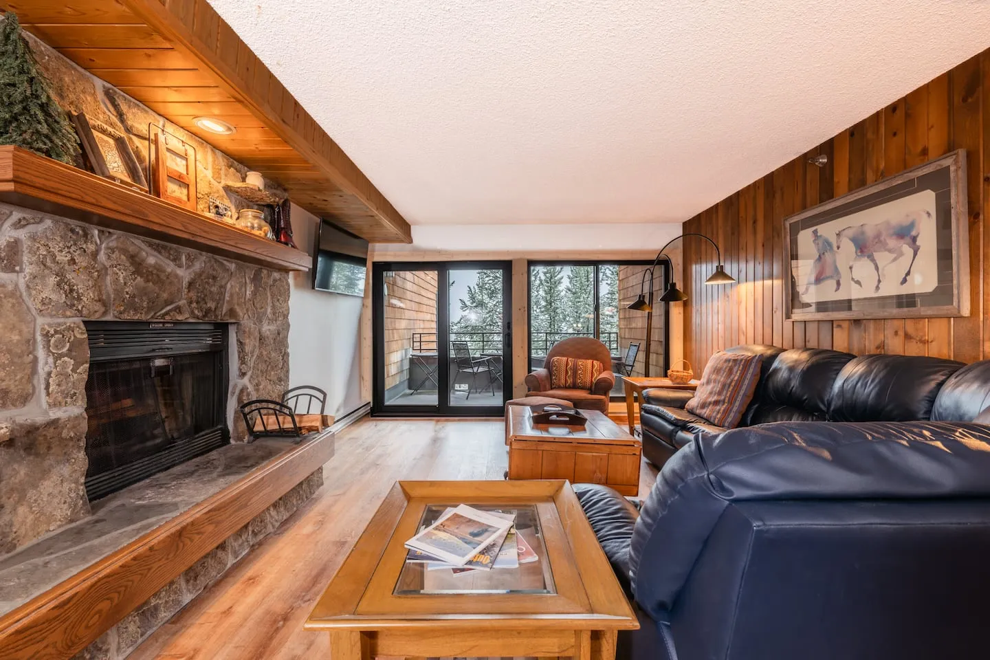 Skycrest 1710: 3 bedrooms, sleeps 9, in Big Sky, Montana