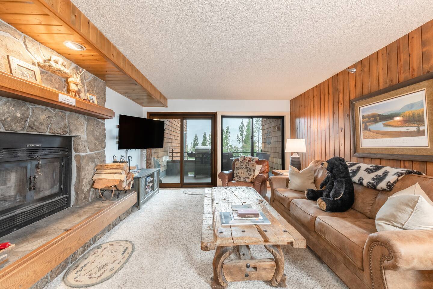 Skycrest 1712, Big Sky, Montana: photo 2 of 41