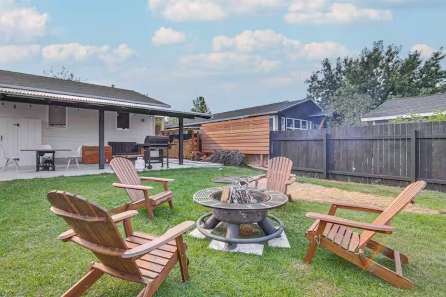 Belgrade Lower-Level Apartment: 2 bedrooms, sleeps 5, in Belgrade, Montana