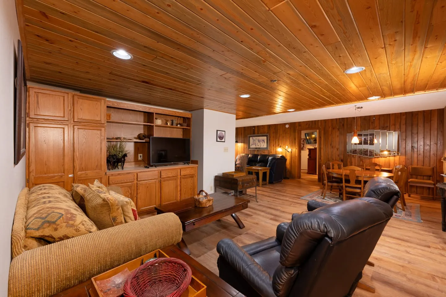 Skycrest 1710, Big Sky, Montana: photo 10 of 26