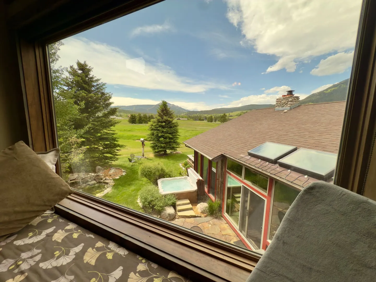 Yellowtail, Big Sky, Montana: photo 16 of 31
