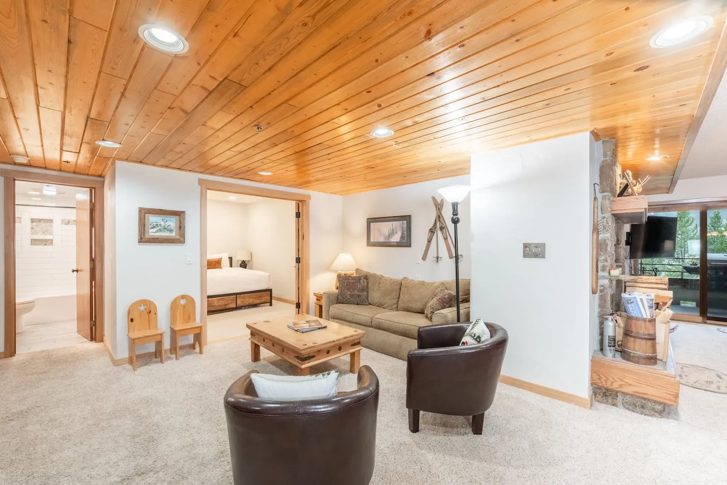 Skycrest 1712, Big Sky, Montana: photo 19 of 41