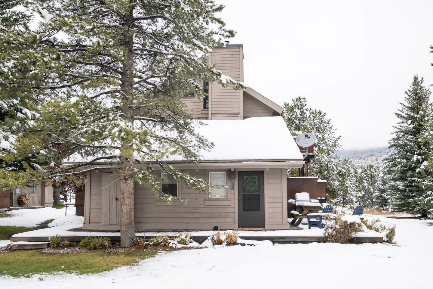 The Bear Den, Big Sky, Montana: photo 21 of 26